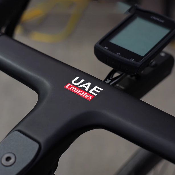 Home Decor Uae - UAE国旗テキストステッカー、防水ビニールデカール、自転車、バイク、車体装飾用